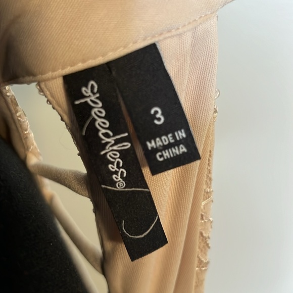 Gorgeous prom dress/ gown - Picture 9 of 9